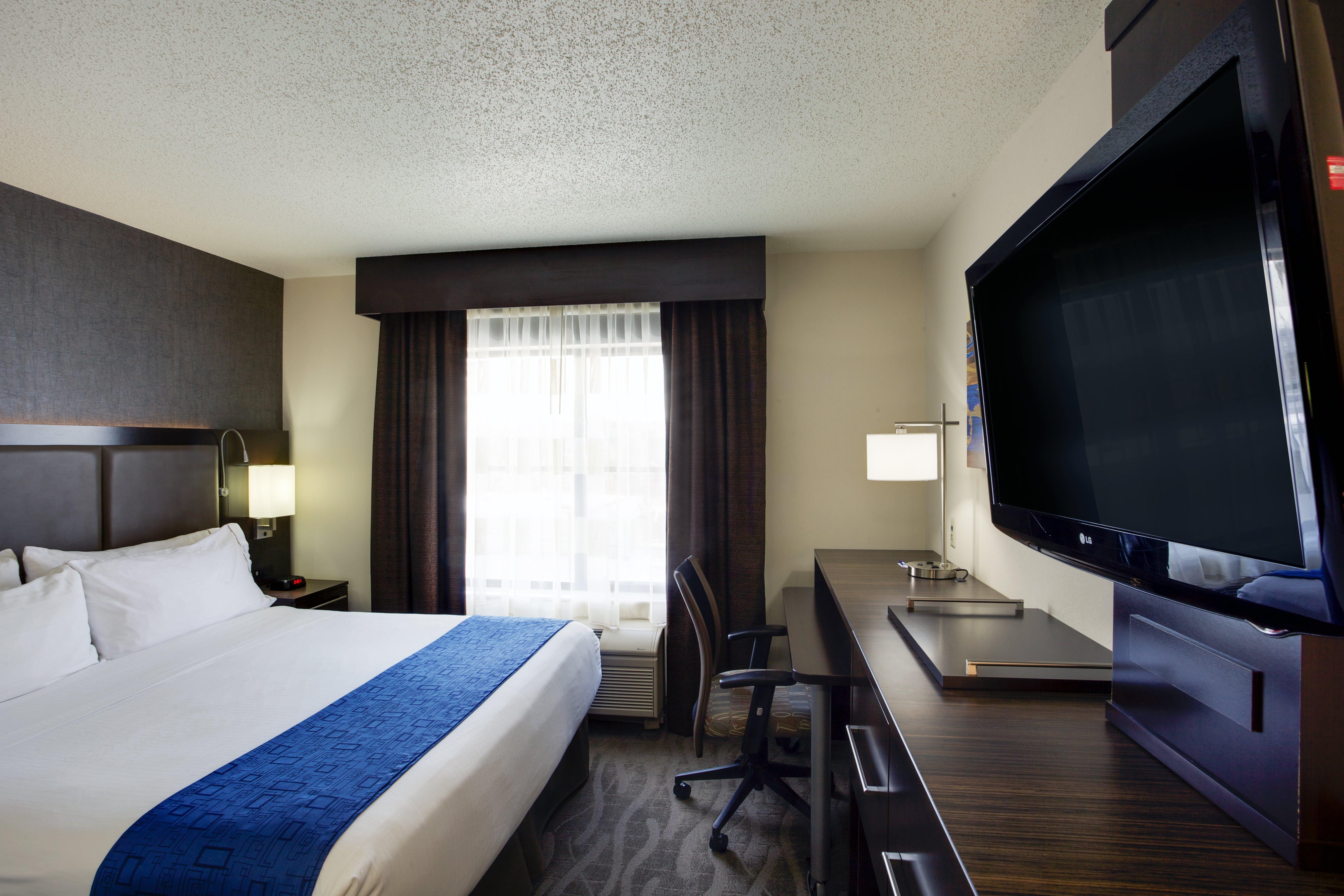 Holiday Inn Express Hotel & Suites Meadowlands Area By Ihg Carlstadt Buitenkant foto
