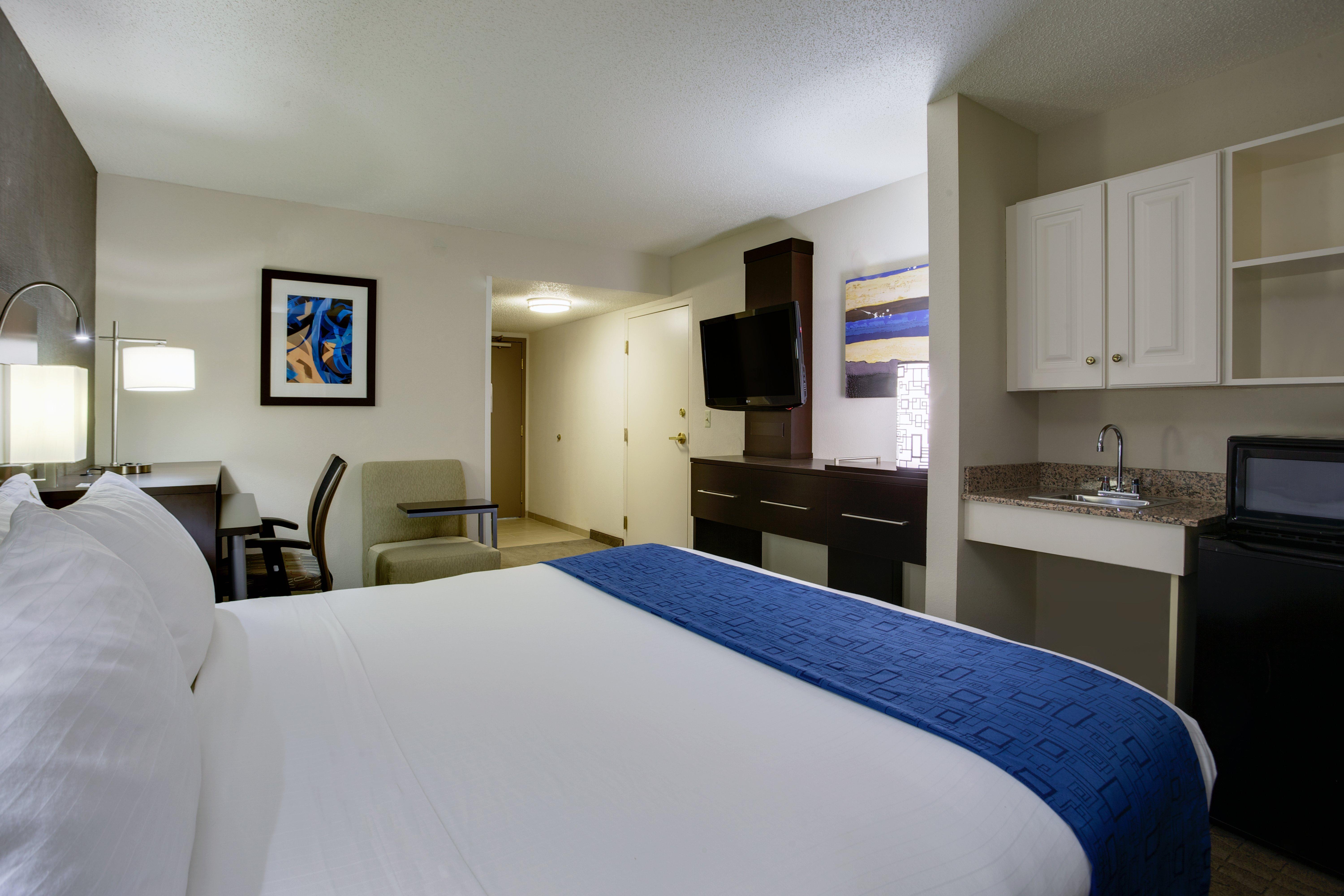 Holiday Inn Express Hotel & Suites Meadowlands Area By Ihg Carlstadt Buitenkant foto