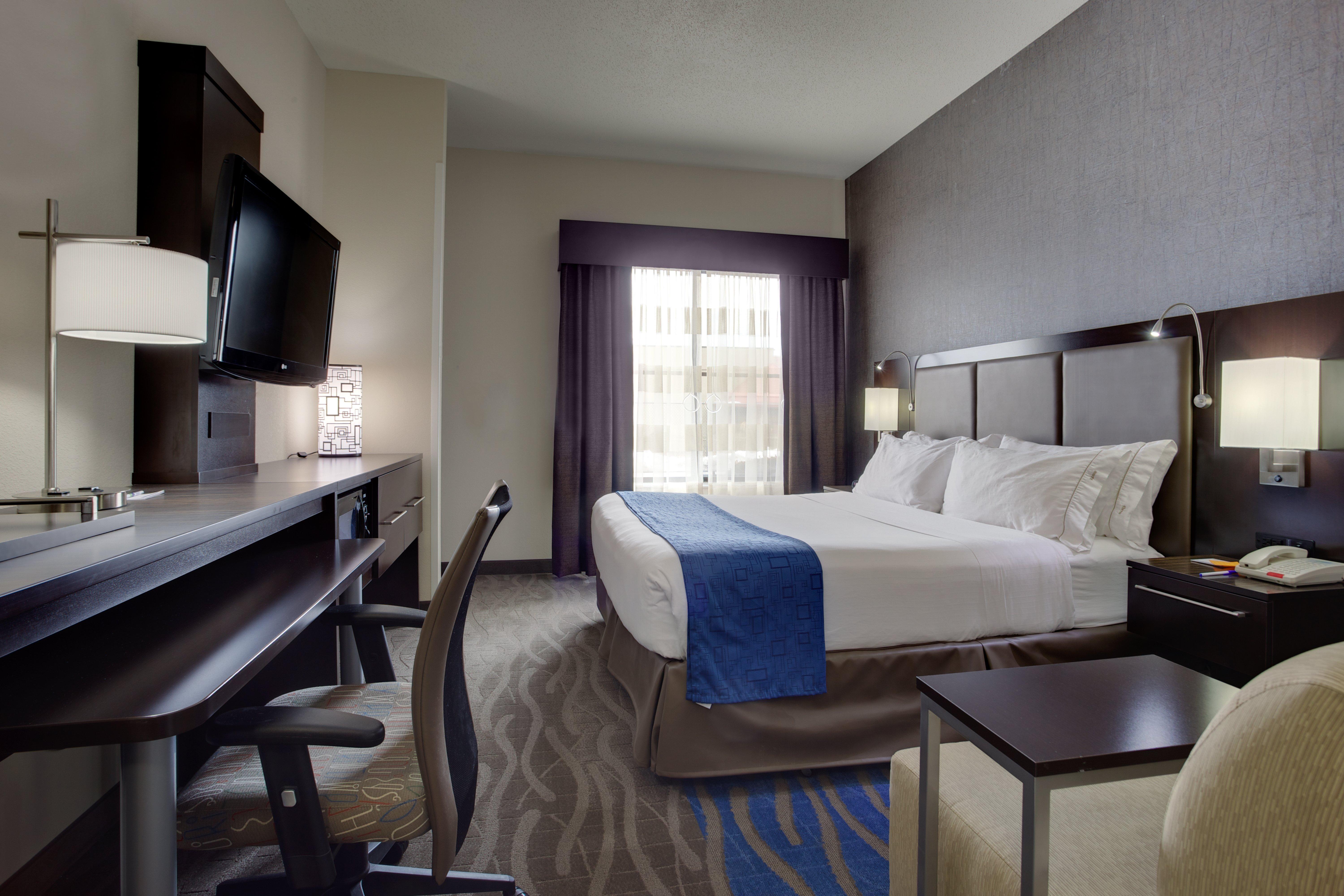 Holiday Inn Express Hotel & Suites Meadowlands Area By Ihg Carlstadt Buitenkant foto