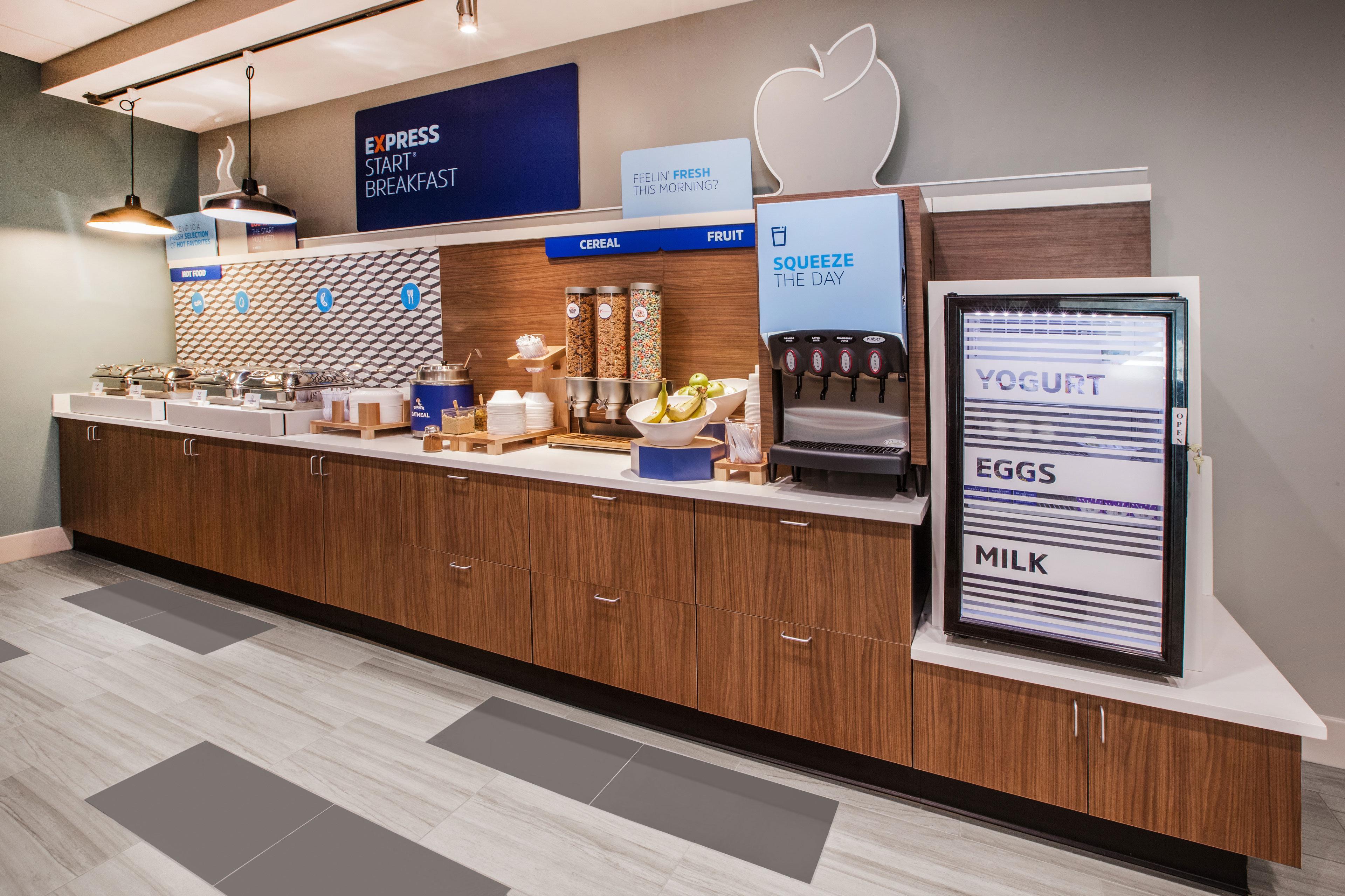 Holiday Inn Express Hotel & Suites Meadowlands Area By Ihg Carlstadt Buitenkant foto